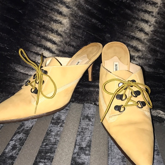 Manolo Blahnik size 8 heels - Picture 1 of 3